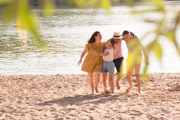 retrouvailles familiales au flower camping du lac du Causse