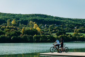 Mountain biking at Lac du Causse
